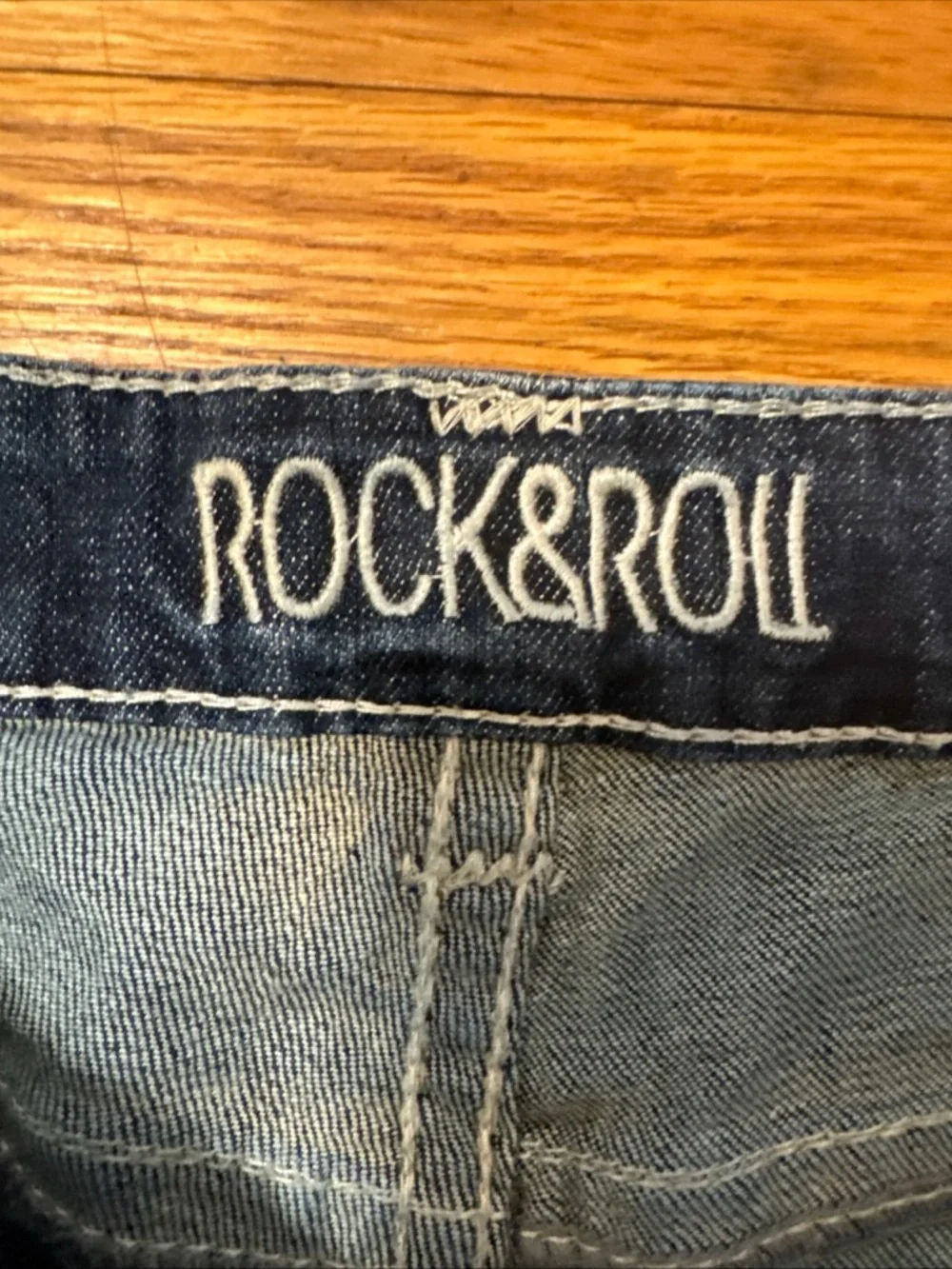 Rock & Roll Cowgirl Riding Jeans Womens Mid Rise Bootcut Dark Stone Wash Sz 28 - Picture 8 of 13
